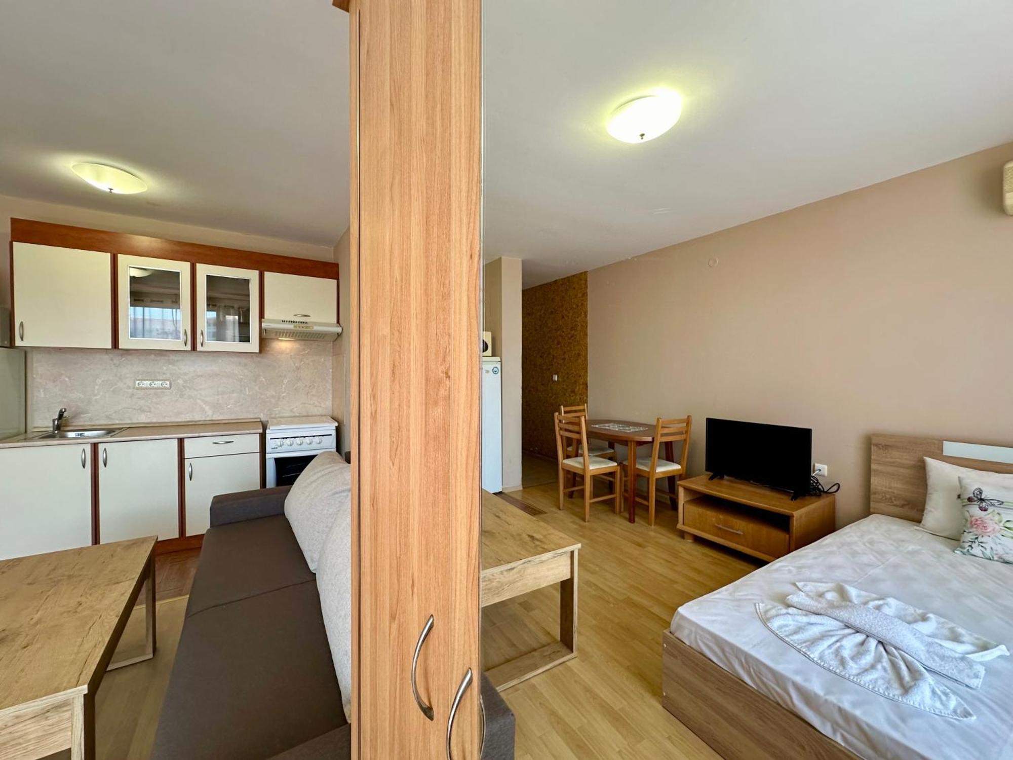 Privilege Fort Beach - Menada Apartments Elenite Esterno foto