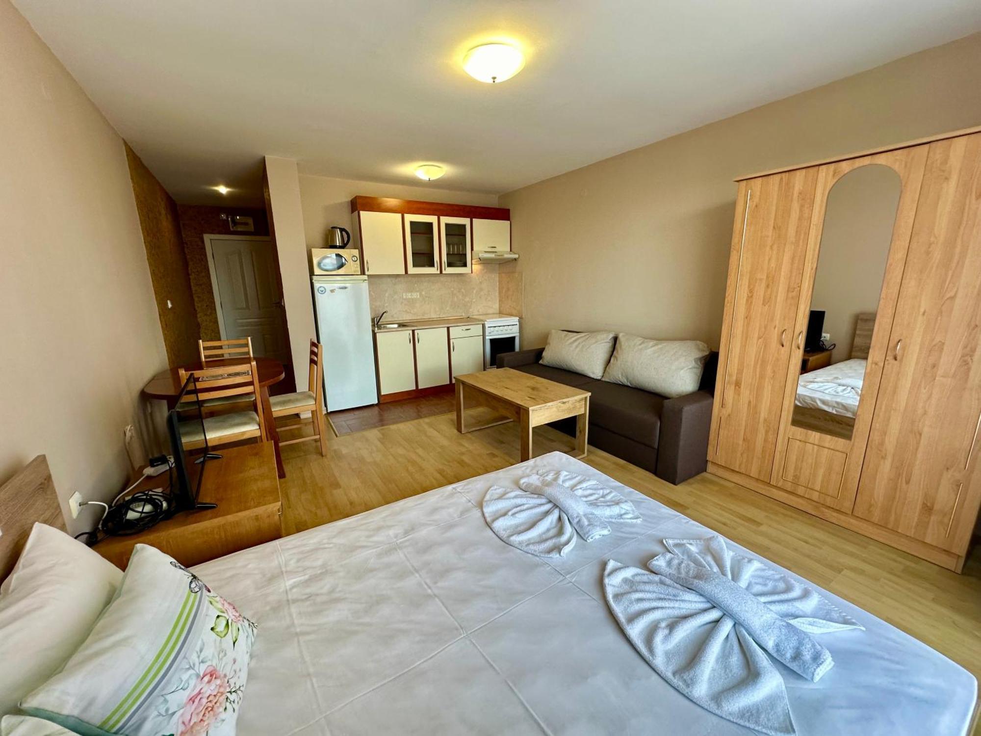 Privilege Fort Beach - Menada Apartments Elenite Esterno foto